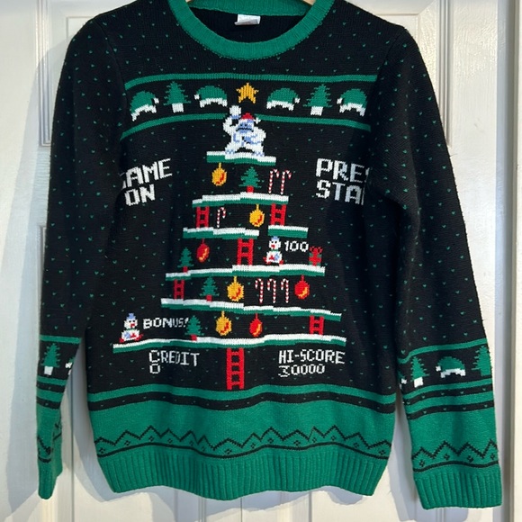 Other - Christmas Donkey Kong Abominable Snowman Sweater